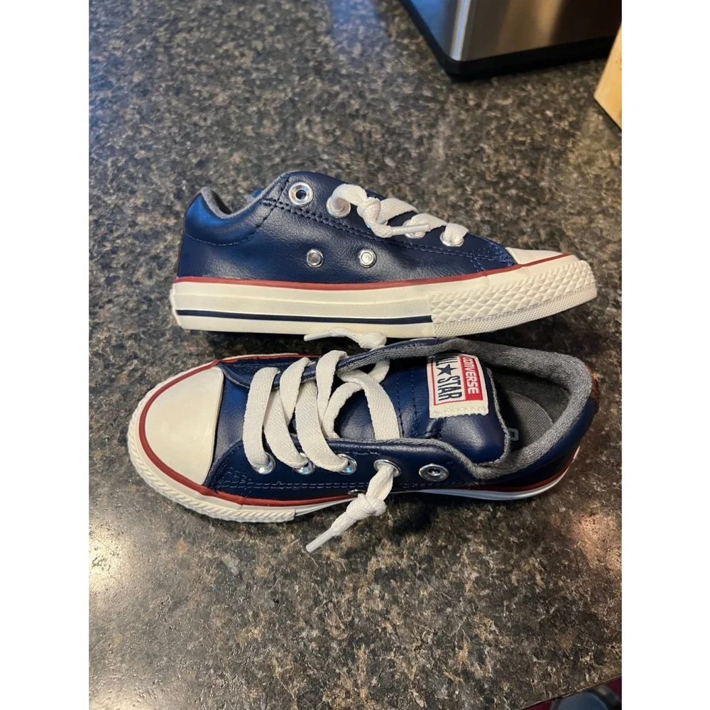 New Converse Chuck Taylor All-Star LEATHER Blue Sneakers Kids
